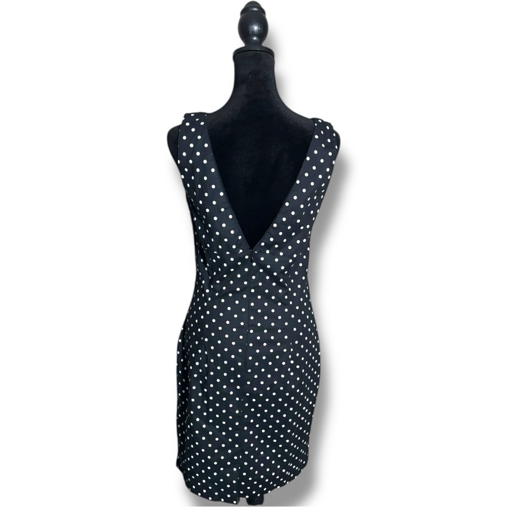 Forever 21 Black and White Polka Dot V-Neck Mini Fitted Sleeve/Backless Dress - Picture 5 of 15